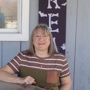 Meet your Posher, Donna